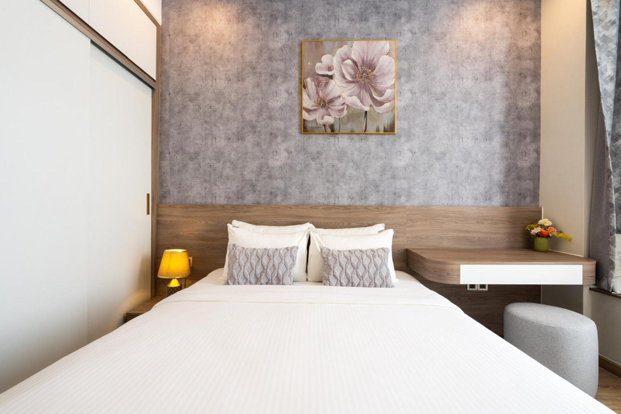 The Peak Midtown Twobedroom With Balcony Khách sạn hẻo lánh